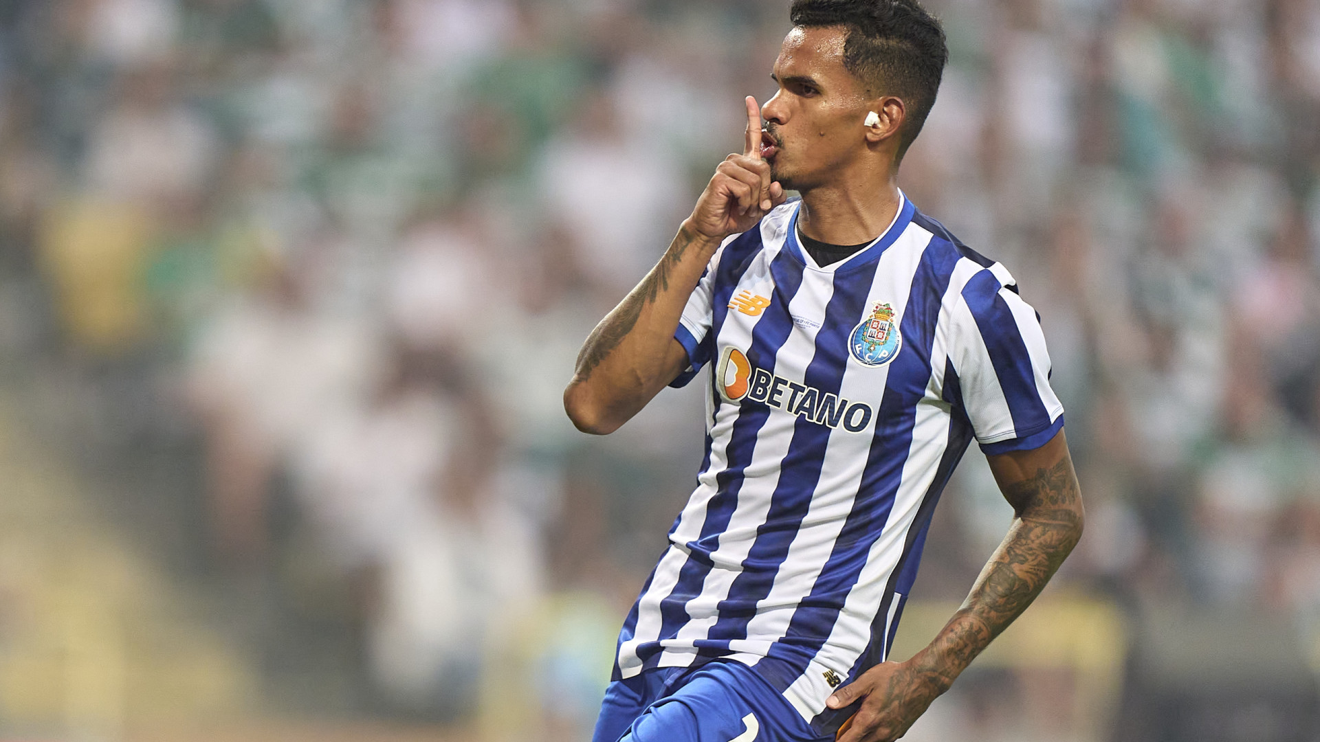 Este é o valor exigido pelo FC Porto para deixar sair Galeno Portal